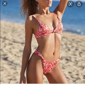 LA Hearts Knot Tie Bikini!